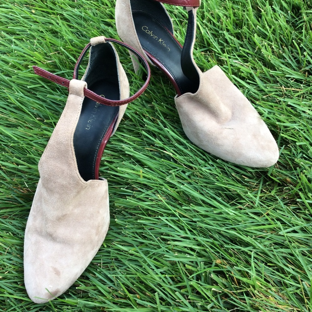 Tan suede heels